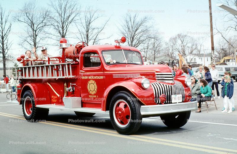 Iron Mountain Fire Dept., IMFD, Fire Engine, Murphysboro, Illinois, 1950s