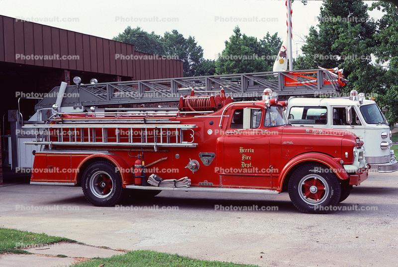 Ladder, Herrin FD, GMC Firetruck, HFD, Herrin Illinois, 1950s