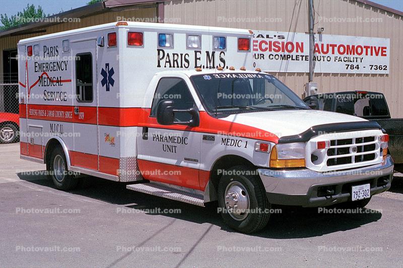 Paris EMS, Paramedic Unit, Ambulance