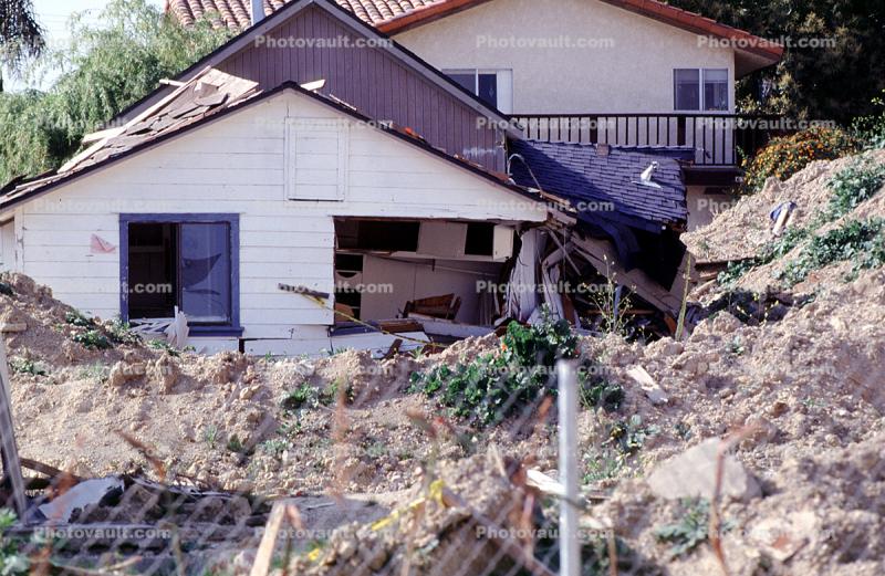Landslide, Home, House, residential, building, La Conchita Geologic Hazard Area, Mud Slide, Ventura County, California