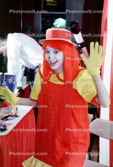 Raggedy Ann, gloves, hat, clown, funny woman, redhead, red hair