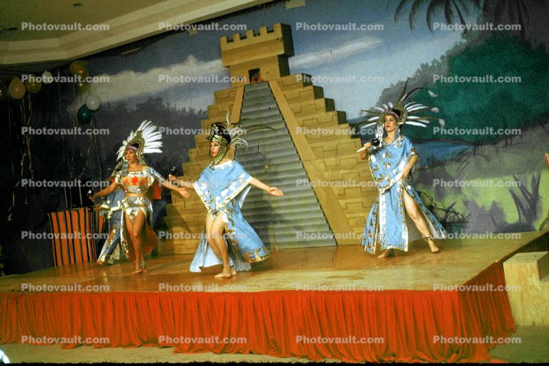 Mexican Dance, American Indian