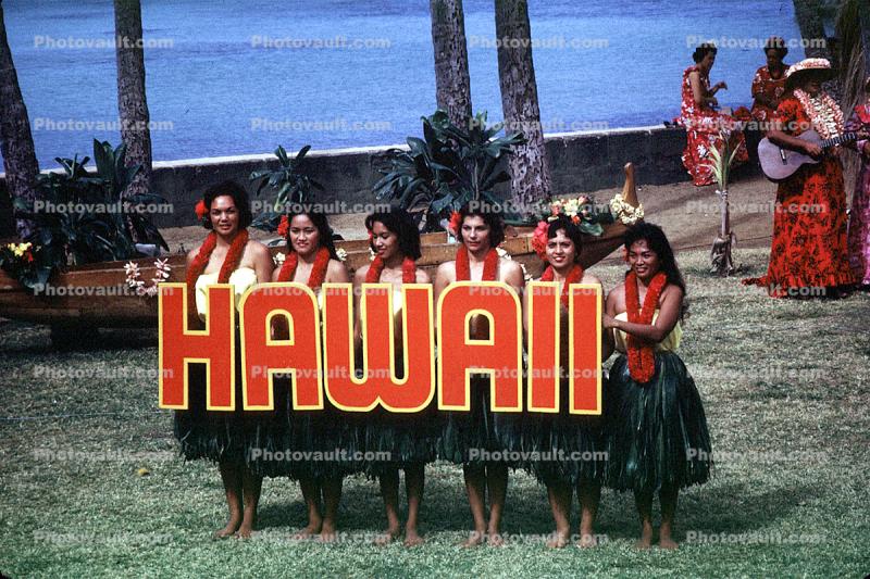 grass skirts, lei, Hawaiian, Ethnic Costume, natives, Hula, March 1964, 1960s