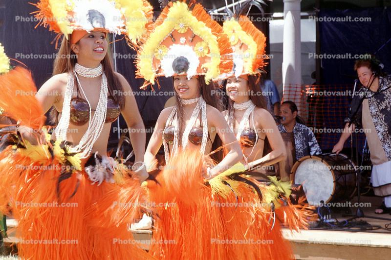 Women, Grass Skirts, coconut bras, drum, Hula, Hawaiian