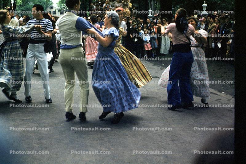 square dance, women, men, 1940s