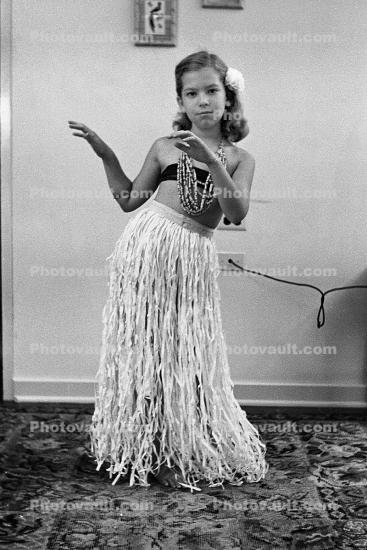 Hips, Hula Dance, Grass Skirt, 1950s