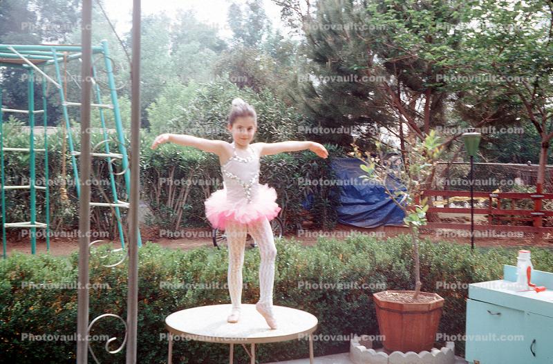 Ballerina, Ballet, Tutu, cute, Backyard, Stockings, Slippers, 1960s