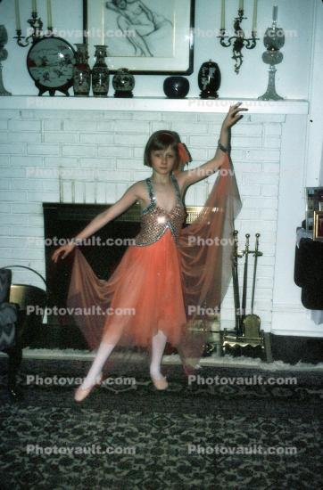 Ballerina, Ballet, 1950s, Fireplace
