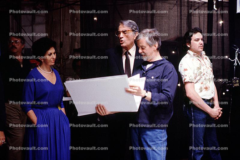 Gregory Peck, Telethon, Sound Stage, studio, End Hunger Network, 9 April 1983