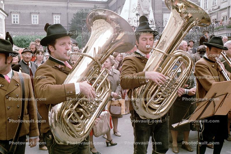 German Oompa Band, Orchestra, Oom-pah, Oompah or Umpapa