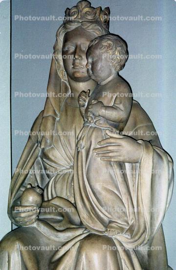 Madonna and Child, Statue, Mother and son, robes, classic