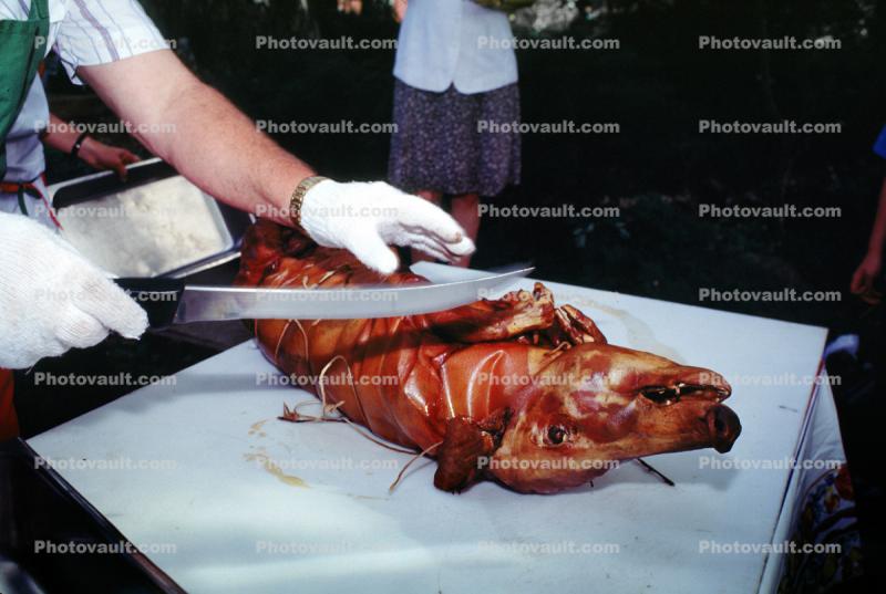 Roasted Pig, Roast, Knife