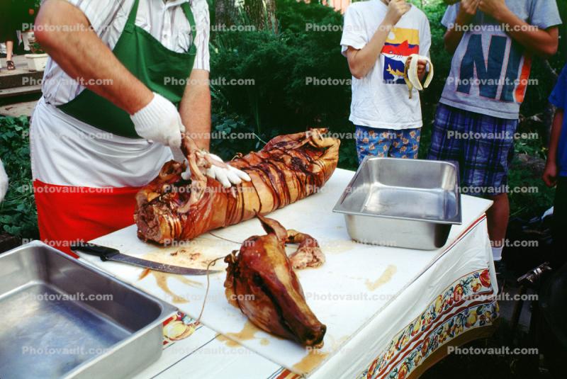 Pig Head, Decapitated, Knife, Meat, White Meat, Tray, Tablecloth, Roasted Pig, Roast