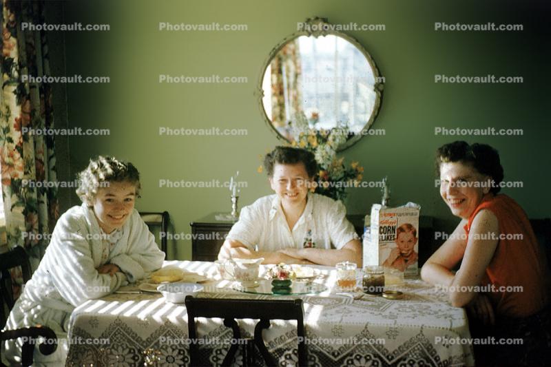 Corn Flakes, Breakfast, Mirror, Table, Cloth, Lace, Smiles, Women, Ladies, 1940s