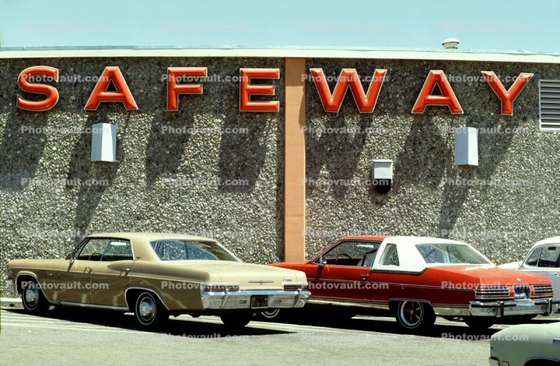 Safeway Supermarket, Cars, 1960s