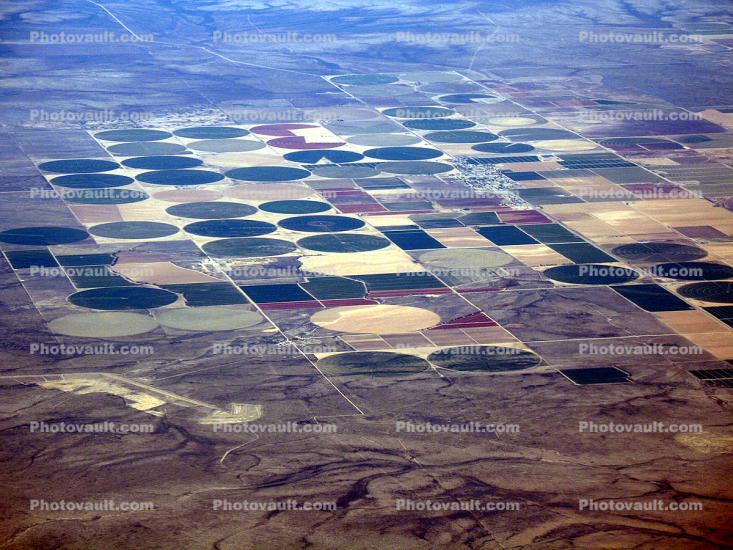 Center Pivot Irrigation, Fields, patchwork, checkerboard patterns, farmfields