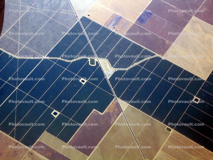 over the Central Valley, near Fresno, patchwork, checkerboard patterns, farmfields