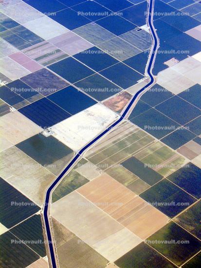 over the Central Valley, near Fresno, patchwork, checkerboard patterns, farmfields, Aqueduct