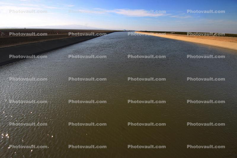 San Luis Canal, California Aqueduct
