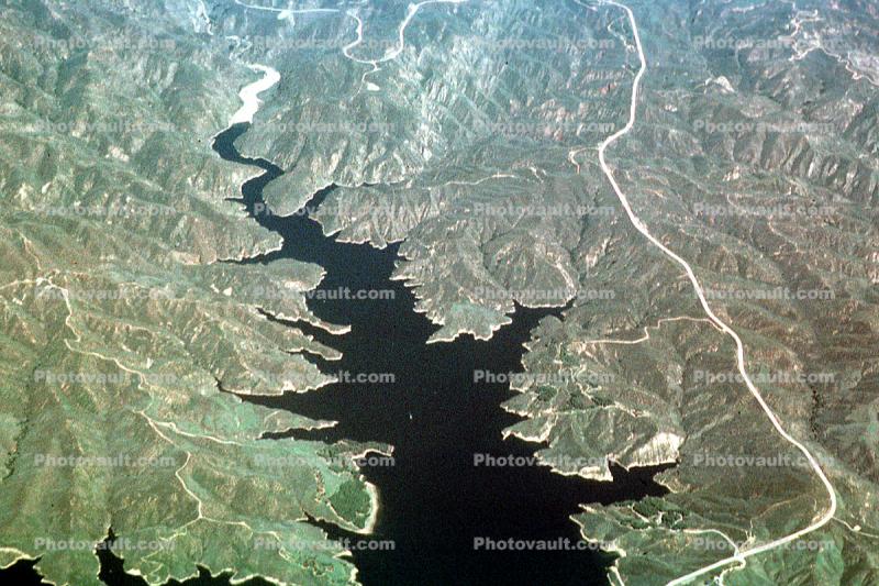 Castaic Lake, Artificial Lake, Los Angeles County, California, USA