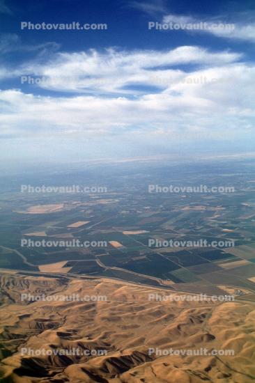 the Central Valley, California, patchwork, checkerboard patterns, farmfields