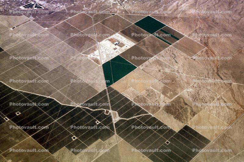 South of, Coalinga, Central Valley, California, patchwork, checkerboard patterns, farmfields