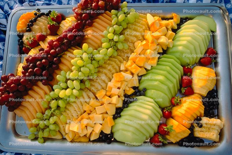 Melons, Grapes, fruit platter, honeydew, honeydont, strawberries