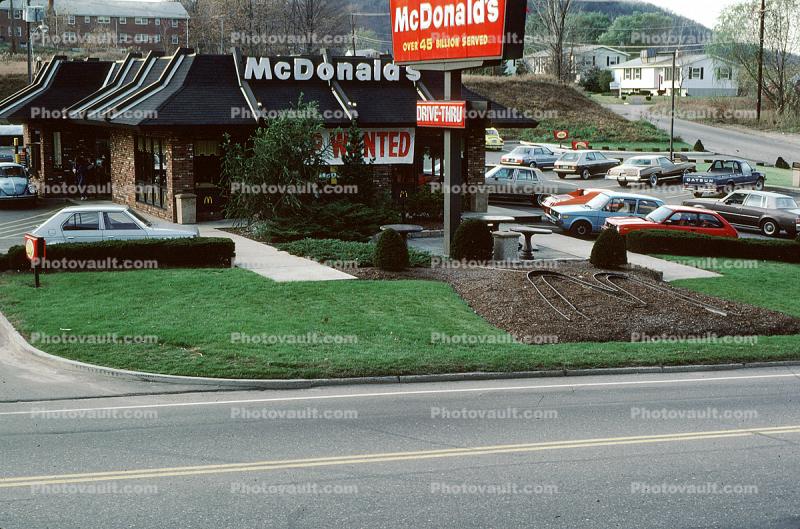 McDonald's Drive-Thru, cars