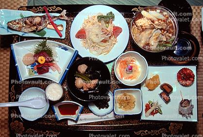Japanese Table Setting, Sushi