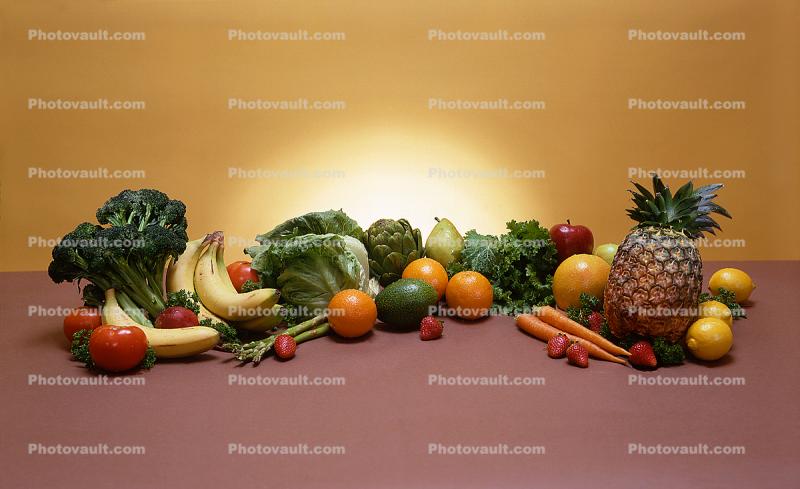 pineapple, carrot, broccoli, lettuce, orange, artichoke, banana, avocado