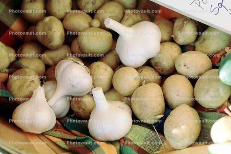 potatoes, garlic, texture, background