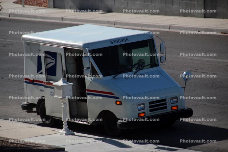 USPS mail truck, Letter delivery van