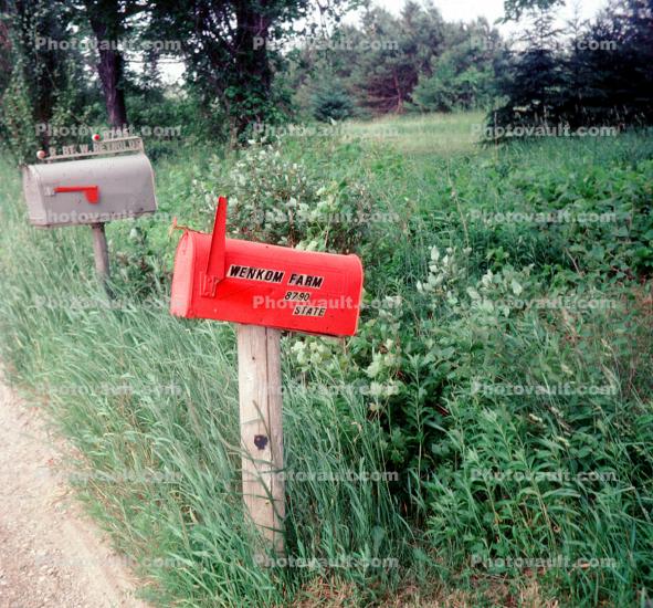 Wenkom Farm, grass, Mailbox, mail box