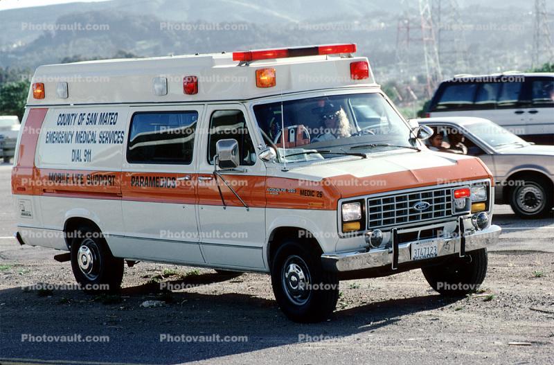 Ambulance, flashing lights, US Highway 101, South San Francisco