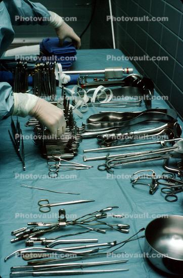 Operating Room, Doctor, Nurse, surgical gloves, tools, suture, clamps