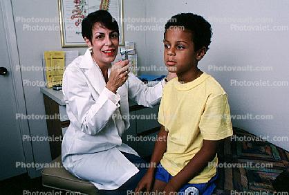 Doctor, Ear Examination, Hearing, otoscope