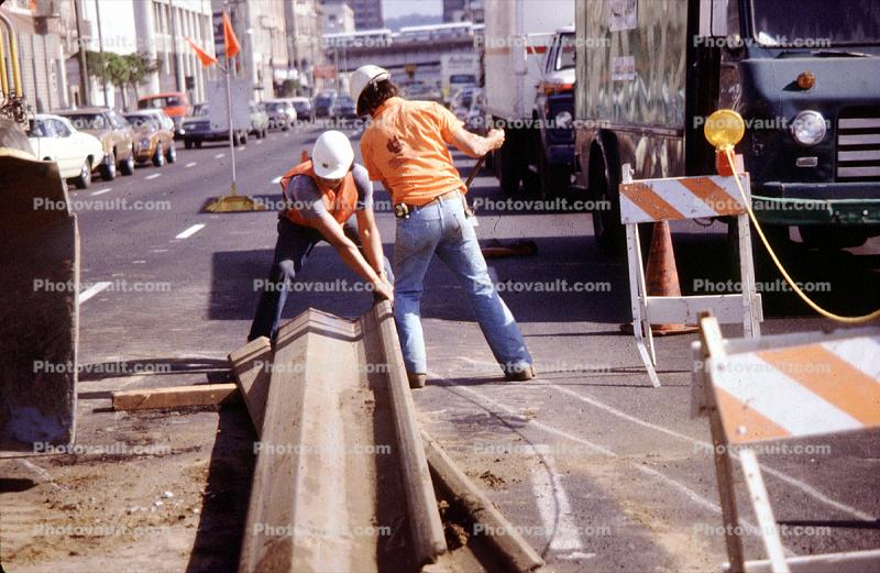 Construction of the Moscone Center