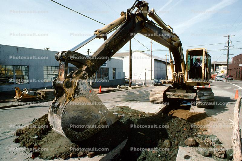 Crawler Excavator, Tracked, Sewer Pipe Installation, Potrero Hill
