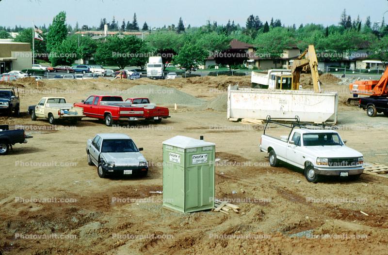 Porta-Potty, Construction Site, Dirt, Soil, cars