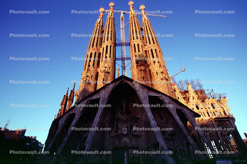 Tower Crane, Sagada Familia, Temple Expiatori de la Sagrada Fam?lia, Barcelona, Antoni Gaud?