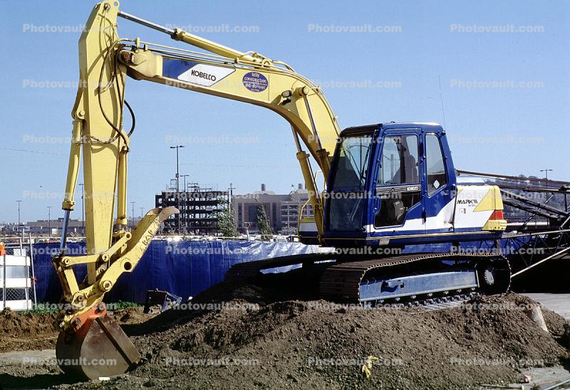 Kobelco SK300 Mark III, Tracked Hydraulic Excavator, Dirt, Soil