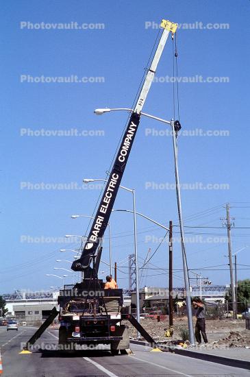 Barri Electric Company, Truck with Buttress legs, telescoping crane