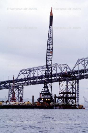Crane, barge