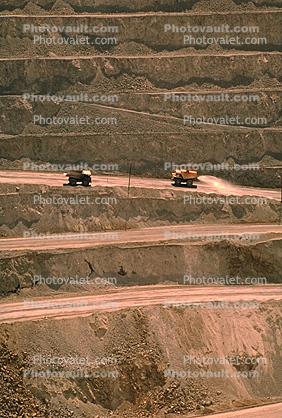 Caterpillar 797B, Giant Dump Truck, Bingham Canyon Mine, Utah