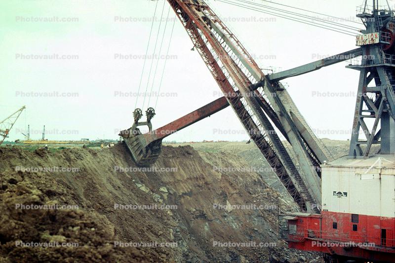 Big Dipper, Excavating Shovel Crane, Excavator, Truax Coal Company, Mining Shovel, Digger
