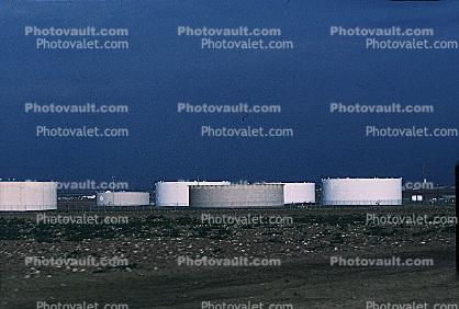 oil tanks, Oil Storage Tanks