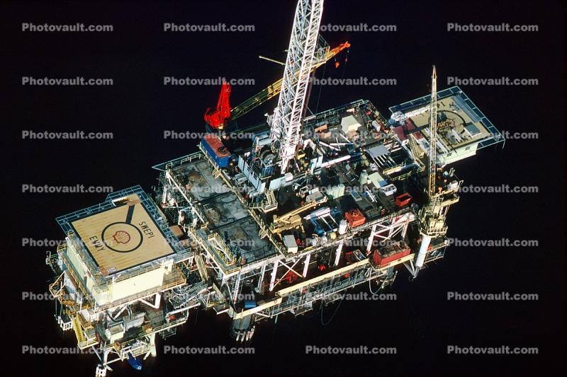 Shell Oil Drilling Rig, Huntington Beach, Oil Drilling Platform, Offshore