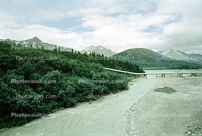 Delta River, Mountains, Alaska Pipeline