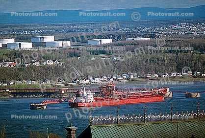 Oil Storage Holding Tanks, Saint Lawrence River, Redhull, redboat
