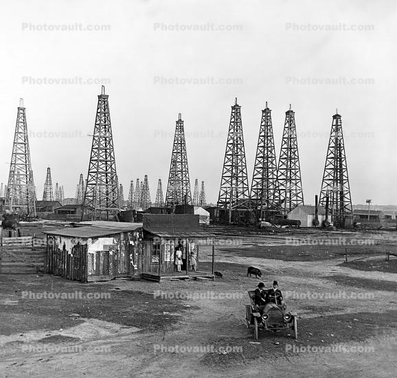 Drilling Derrick, 1920's, Oil Fields, Derrick, Extraction, Rig